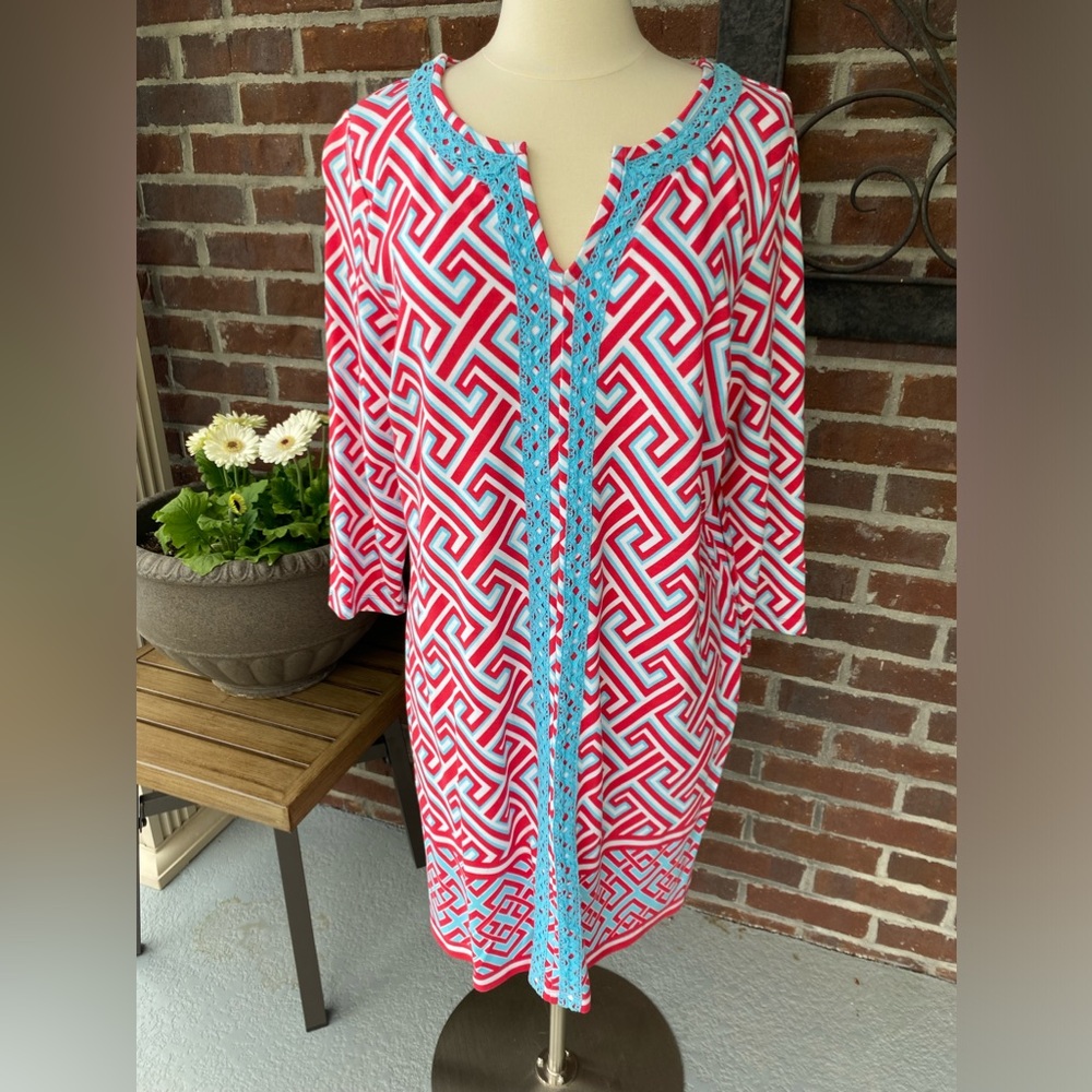 Crown & Ivy dress - cute for work or play! 🥰